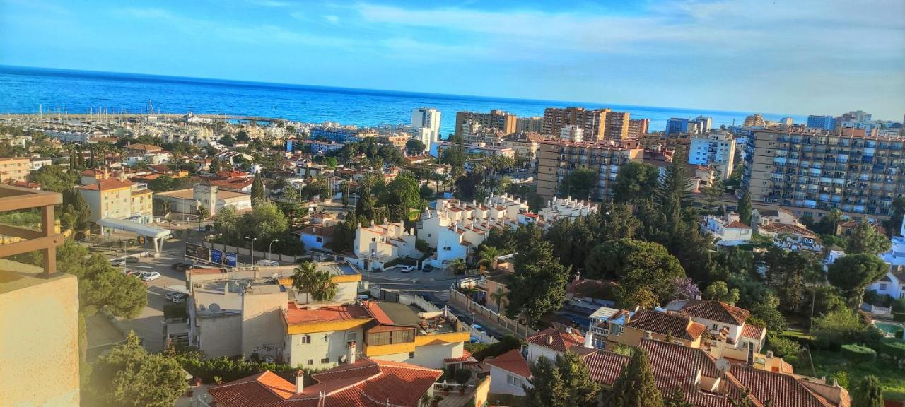 Apartamento Con Vistas Al Mar En Puerto Marina Apartment Torremolinos Exterior photo